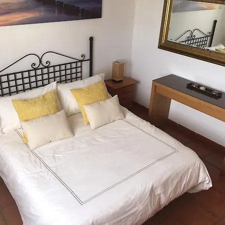 Rosas (adults Only) Apartment Punta Mujeres